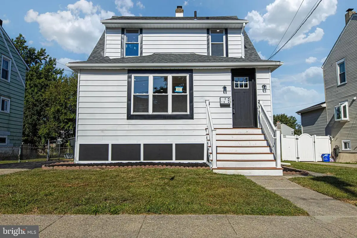 113 Center Ave, Mount Ephraim, NJ 08059 - Image #1