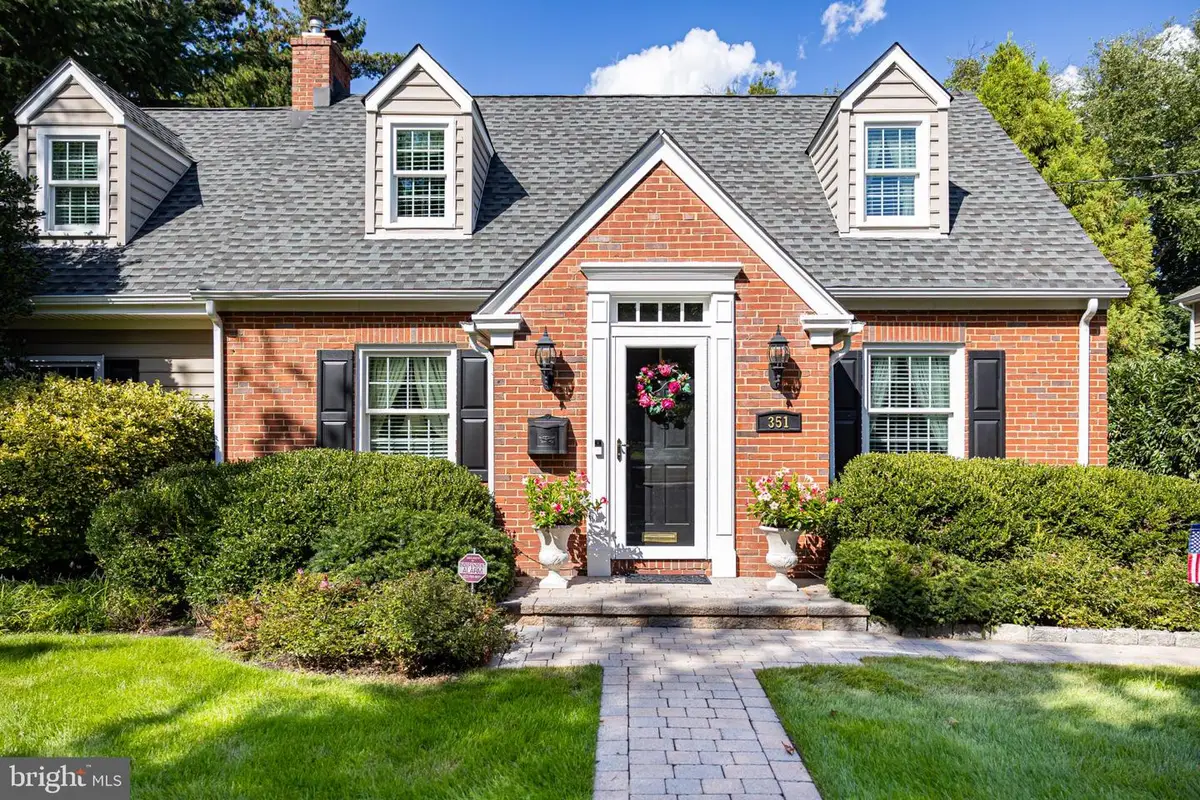 351 Bellevue Ave, Haddonfield, NJ 08033 - Image #1