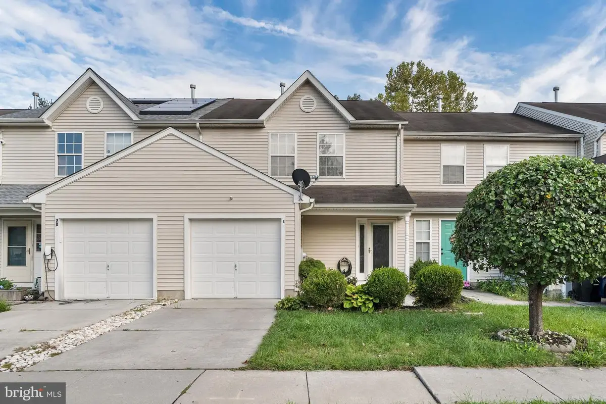 18 High Meadows Dr, Sicklerville, NJ 08081 - Image #1