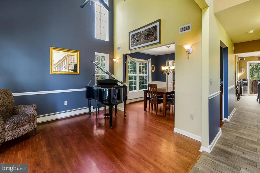 9 Orchard Ave, Blackwood, NJ 08012 - Image #2