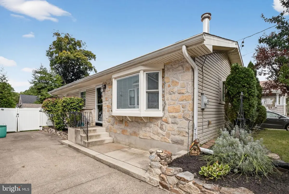 219 E Madison Ave, Collingswood, NJ 08108 - Image #1