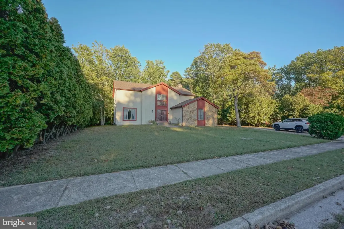 6 Ashbrooke Dr, Voorhees, NJ 08043 - Image #1