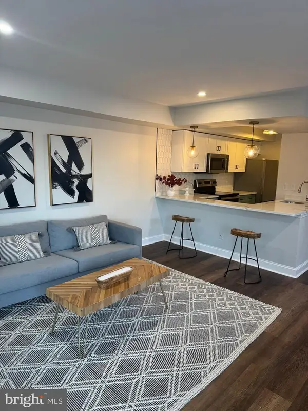 422 Park Pl, CHERRY HILL, NJ 08002