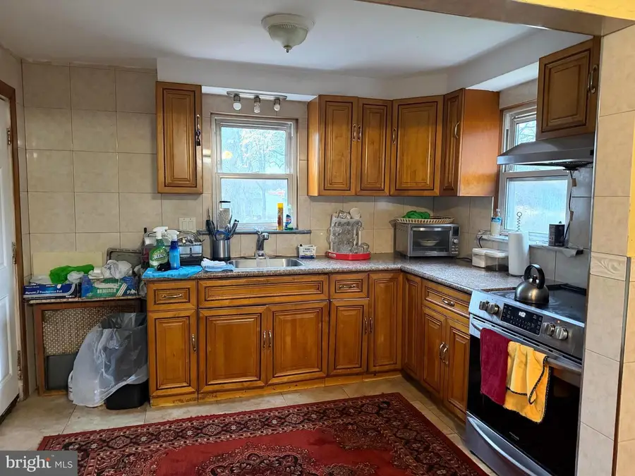 425 Yale Ave, Cherry Hill, NJ 08002 - Image #2