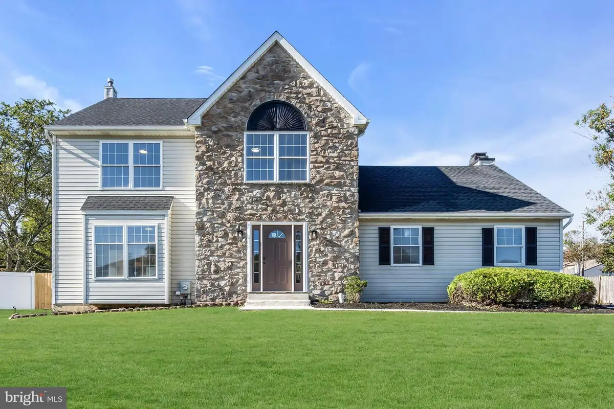 45 Aberdale Ln, Sicklerville, NJ 08081 - Image #1