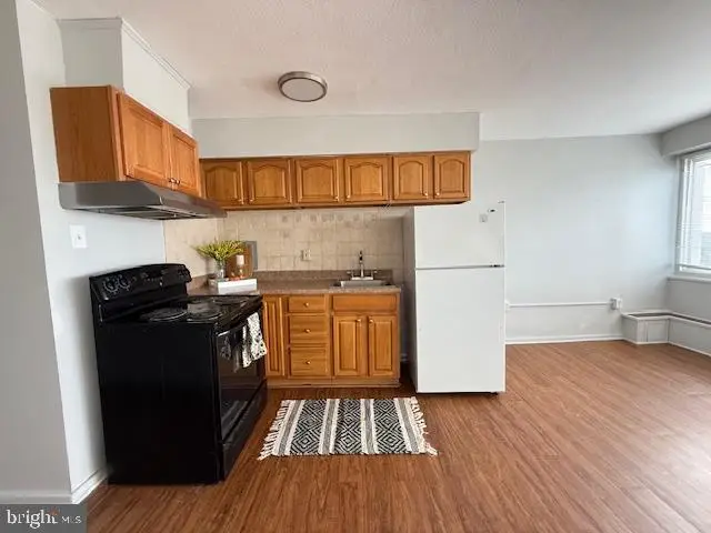 1111 Barclay Towers, Cherry Hill, NJ 08034 - Image #2