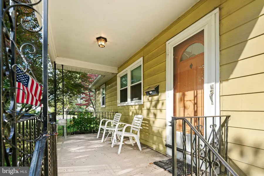 3 Jefferson Ave, Stratford, NJ 08084 - Image #2