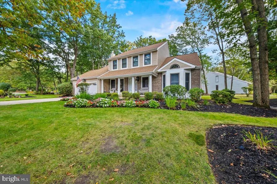 4 Berkshire Dr, Voorhees, NJ 08043 - Image #2