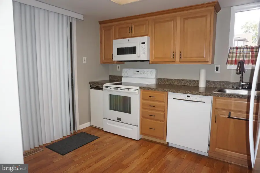 140 Uxbridge, Cherry Hill, NJ 08034 - Image #3