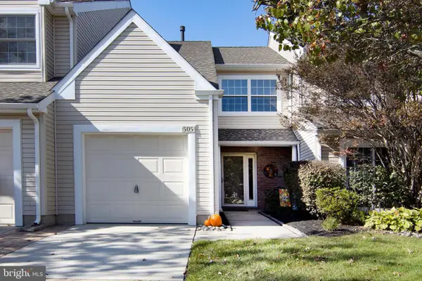 505 Doral Dr, BLACKWOOD, NJ 08012