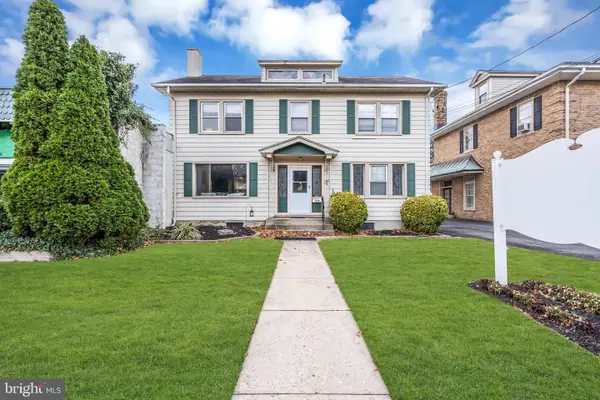 256 S White Horse Pike, AUDUBON, NJ 08106