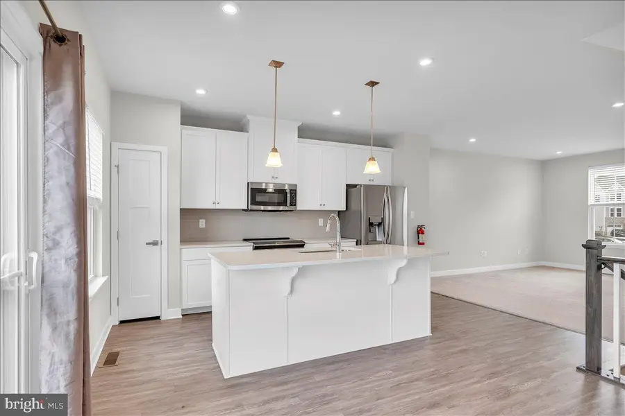 83 Kohlmyer Dr, Pennsauken, NJ 08110 - Image #2