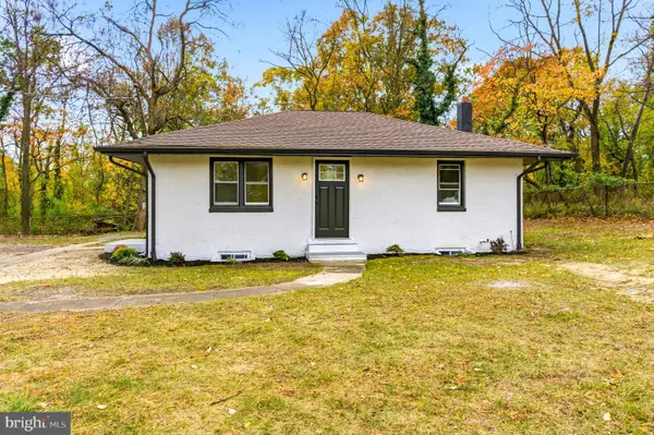 128 E Oak Ave, LAWNSIDE, NJ 08045