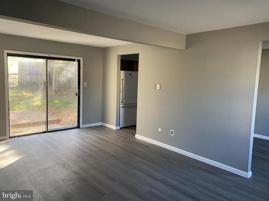 14 Berkshire Rd, Sicklerville, NJ 08081 - Image #2