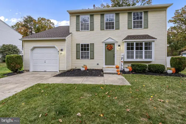 81 Rosalind Cir, SICKLERVILLE, NJ 08081