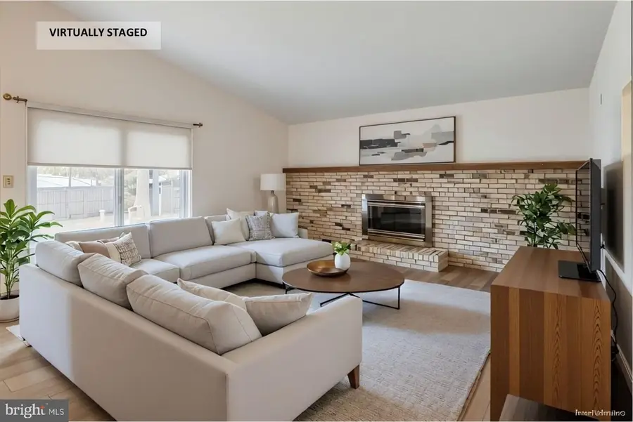 12 Gerry Ln, Sicklerville, NJ 08081 - Image #2