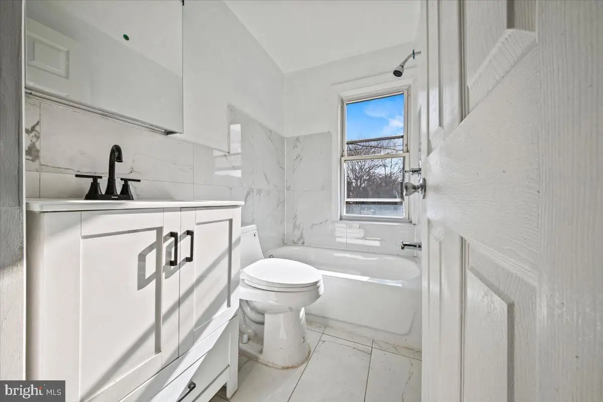 2845 N Constitution Rd, Camden, NJ 08104 - Image #1