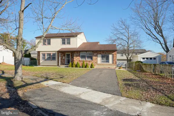 523 Carver Ct, LAWNSIDE, NJ 08045