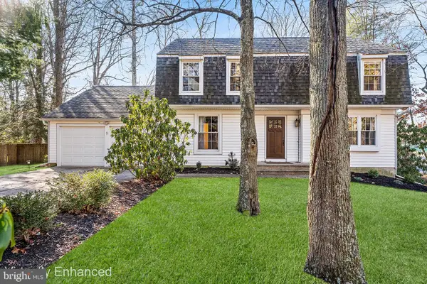 1 Holly Oak Dr, VOORHEES, NJ 08043