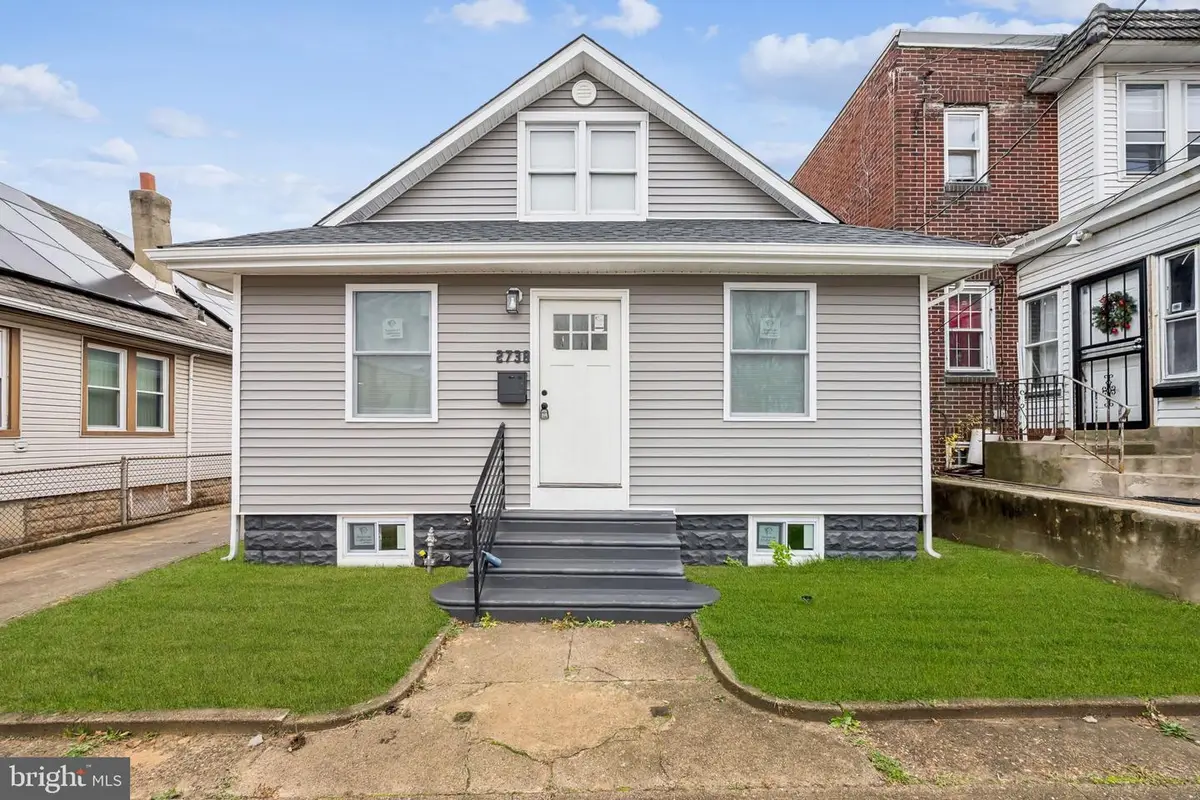 2738 Lincoln Ave, Camden, NJ 08105 - Image #1