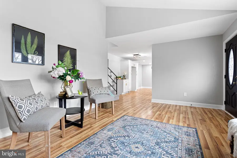 205 Cardinal Dr, Bellmawr, NJ 08031 - Image #3