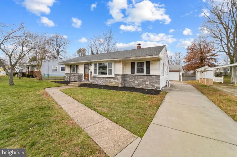 812 Beverly Dr, Somerdale, NJ 08083 - Image #2