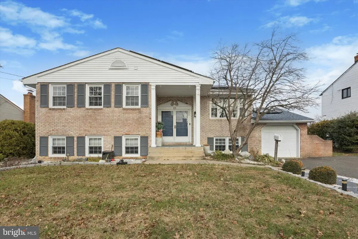 20 Pebble Ln, Cherry Hill, NJ 08002 - Image #1