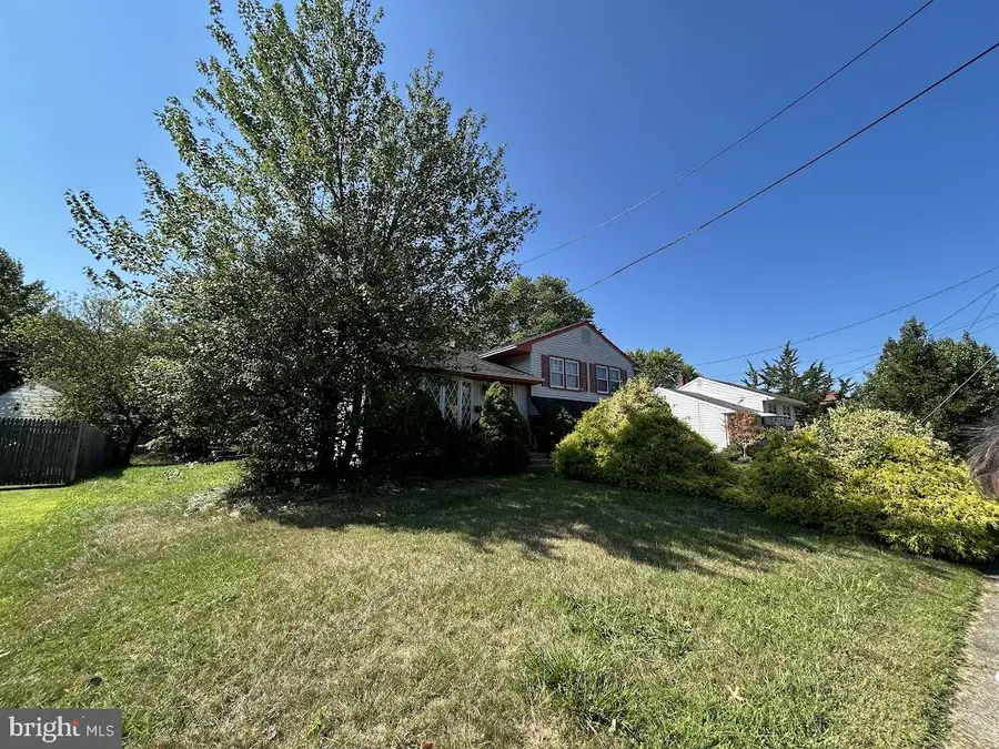 8 Great Oak Rd, Voorhees, NJ 08043 - Image #2