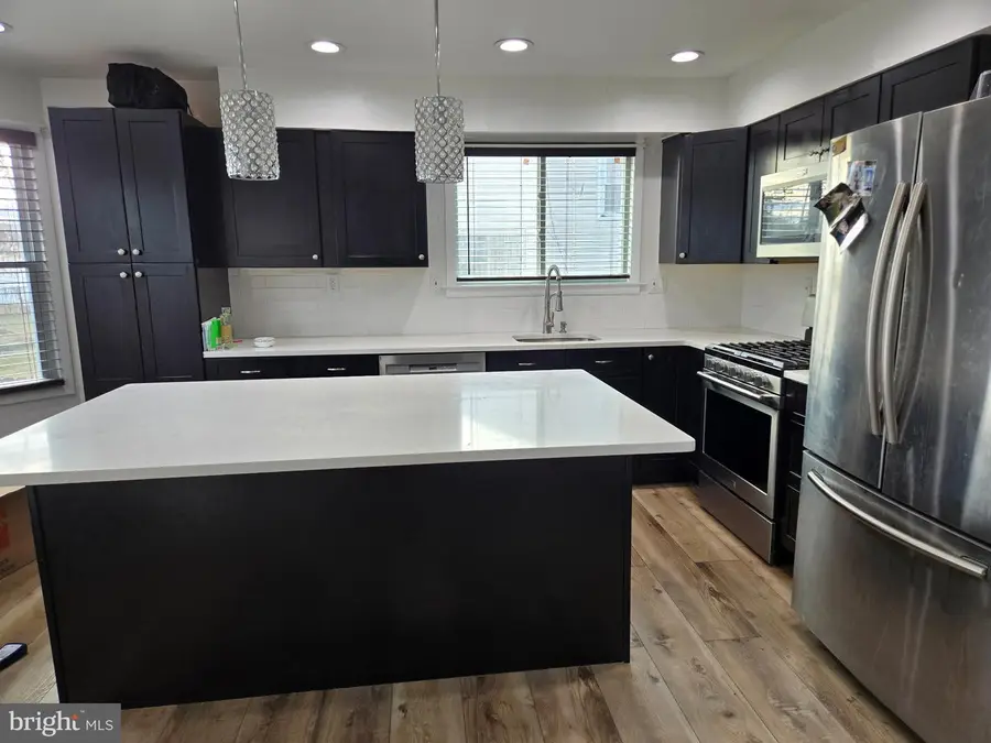 7420 Wyndam Rd, Pennsauken, NJ 08109 - Image #2