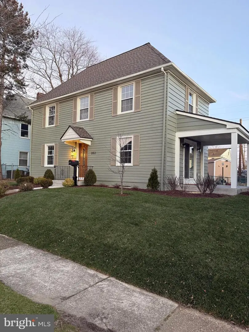 202 Chestnut St, Brooklawn, NJ 08030 - Image #1
