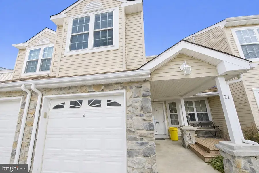 21 Park Side Dr, Sicklerville, NJ 08081 - Image #2