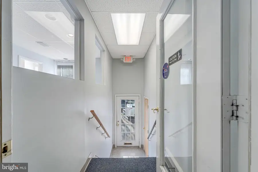 535 Monmouth St, Gloucester City, NJ 08030 - #3