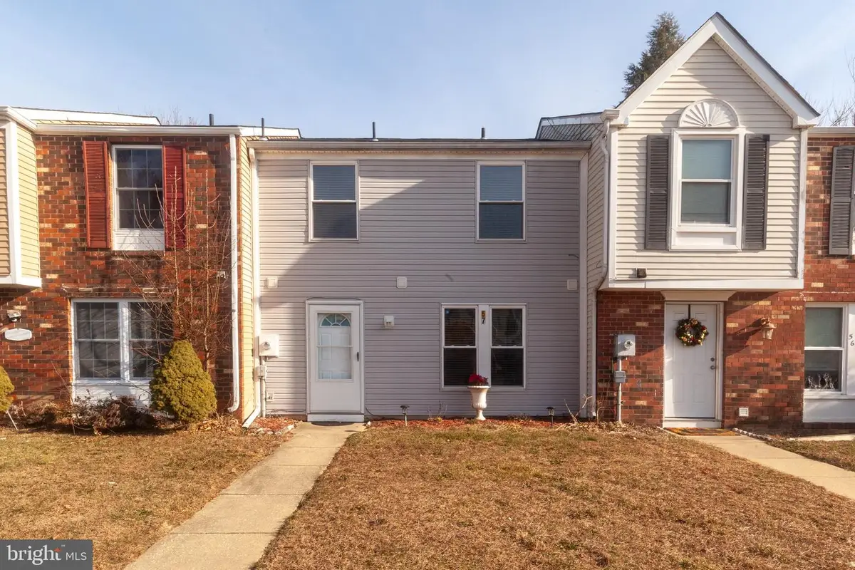 57 Vanderbilt Ct, Sicklerville, NJ 08081 - Image #1