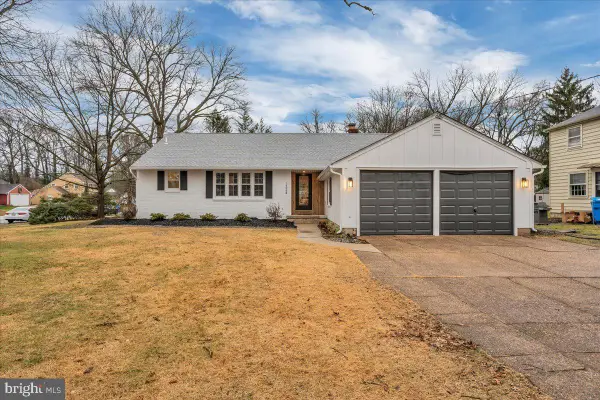 1324 Beaverbrook Dr, CHERRY HILL, NJ 08034