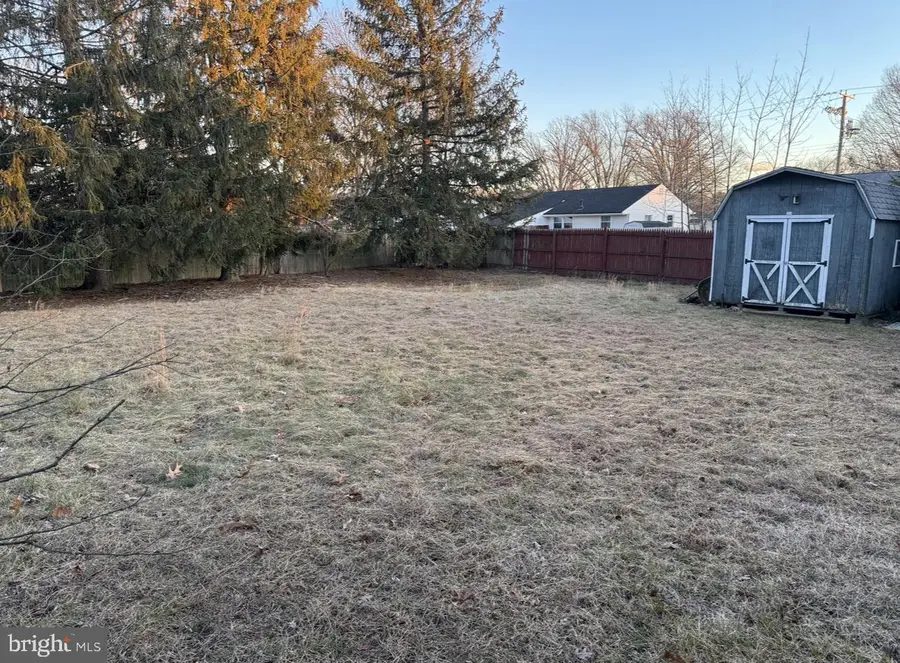 25 Valley Dr, Pine Hill, NJ 08021 - Image #2