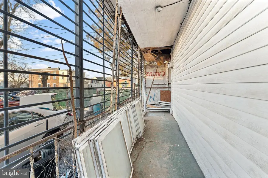 2622 Saunders St, Camden, NJ 08105 - Image #3