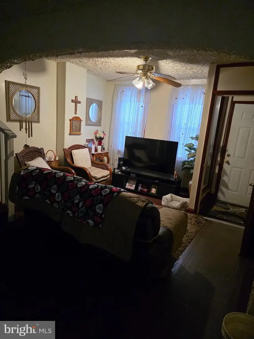 621 Henry St, Camden, NJ 08103 - Image #3