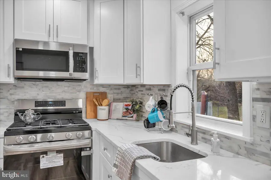 348 Silk St, Lawnside, NJ 08045 - #3