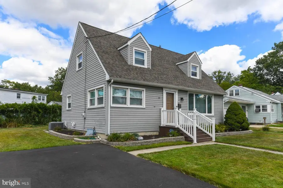 21 Hiawatha Rd, Somerdale, NJ 08083 - #2