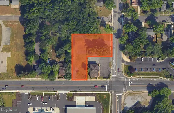 10 White Horse Rd W, VOORHEES, NJ 08043