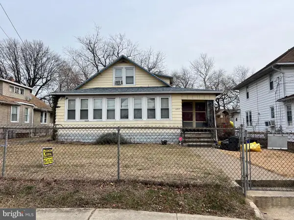 6842 Waldorf Ave, PENNSAUKEN, NJ 08110