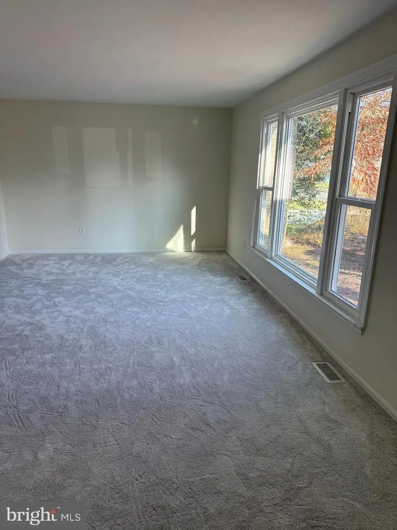 130 Holly Ave, Berlin, NJ 08009 - Image #2