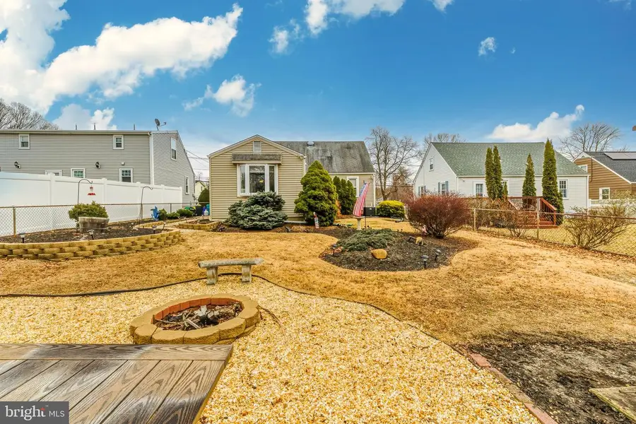 937 Clements Bridge Rd, Barrington, NJ 08007 - Image #3