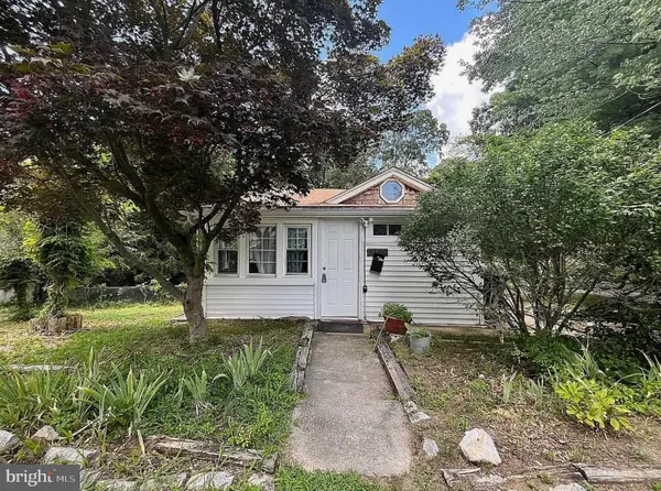 1500 Oak St S, PINE HILL, NJ 08021