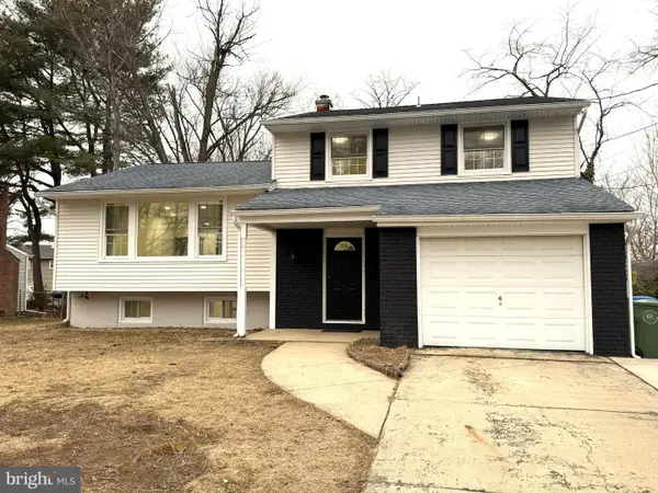 924 Cropwell Rd, CHERRY HILL, NJ 08003