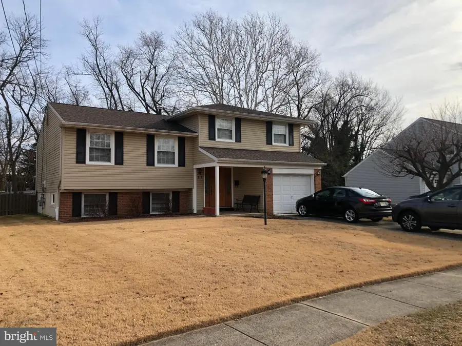 212 Winding Way Rd, Stratford, NJ 08084 - Image #2