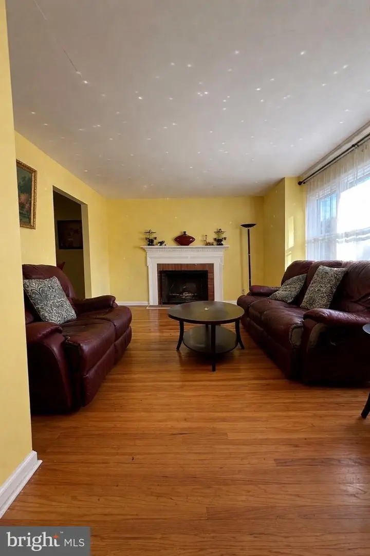 8539 Bryn Mawr Ave, Pennsauken, NJ 08109 - #3