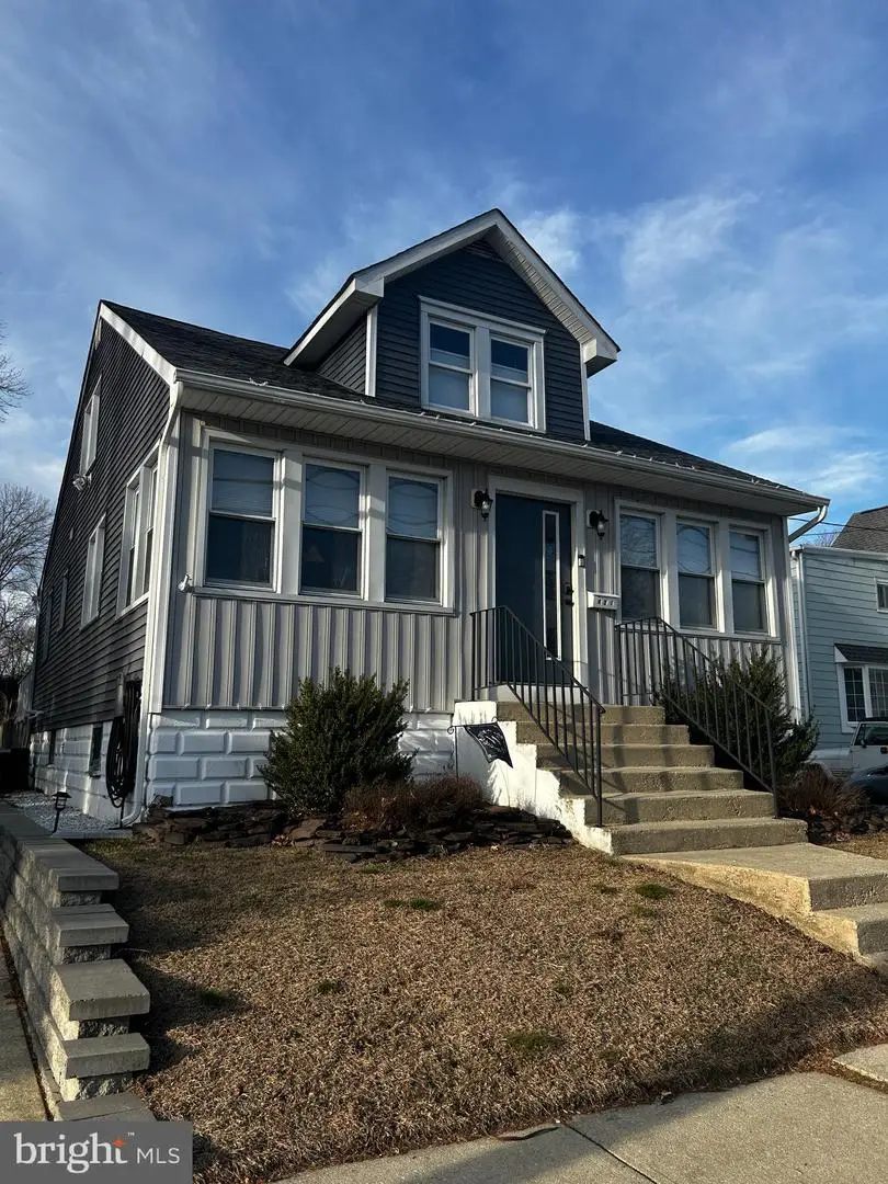 427 Austin Ave, Barrington, NJ 08007 - Image #2