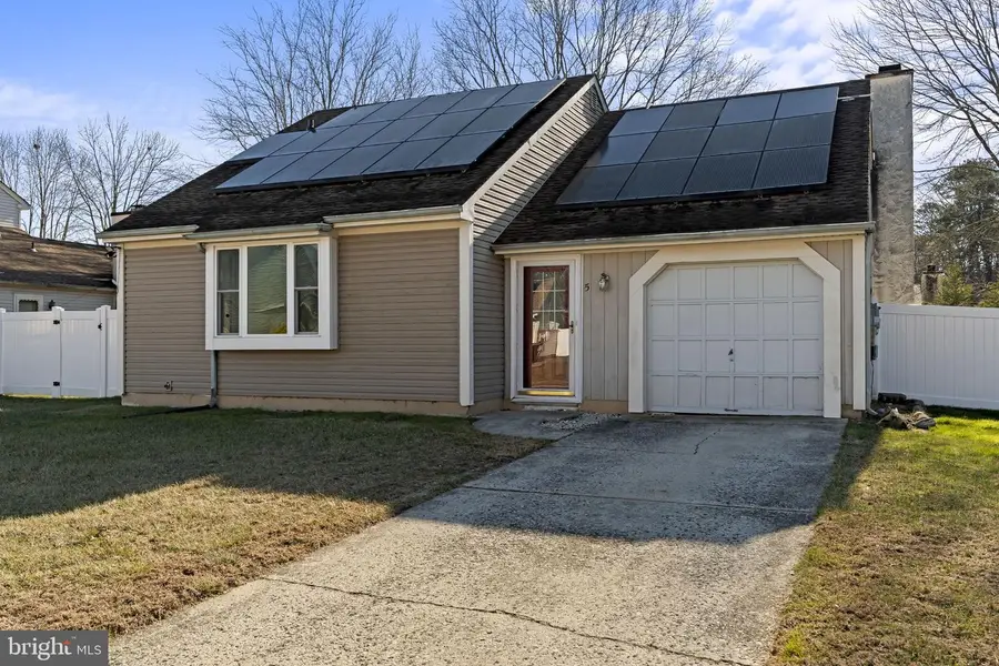 5 Belmont Ct, Sicklerville, NJ 08081 - Image #2