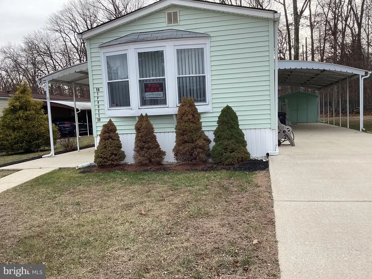 18 Spruce Dr, Sicklerville, NJ 08081 - Image #1
